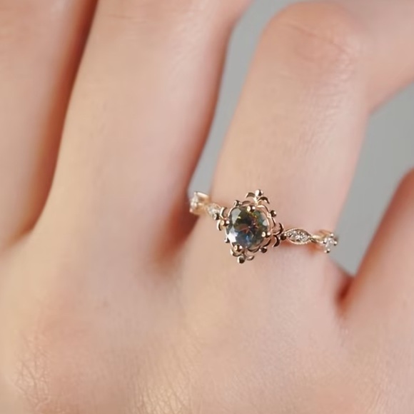 Enchanted Twilight Mystic Topaz Gold Ring - Picture 5 of 6